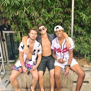 Meet your Posher, Eric